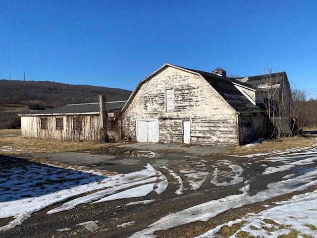 243 Vineyard Avenue Out of NYC Highland, NY 12528