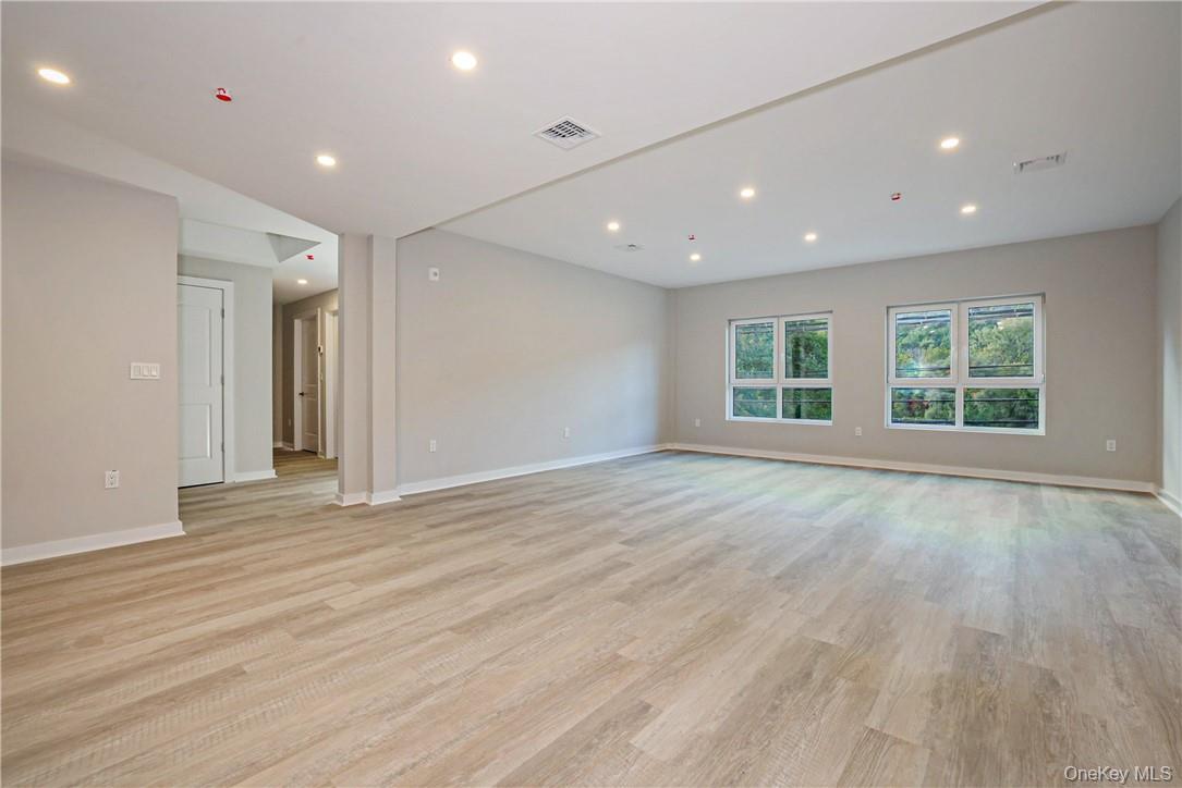 500 Commerce Street Hawthorne, NY 10532