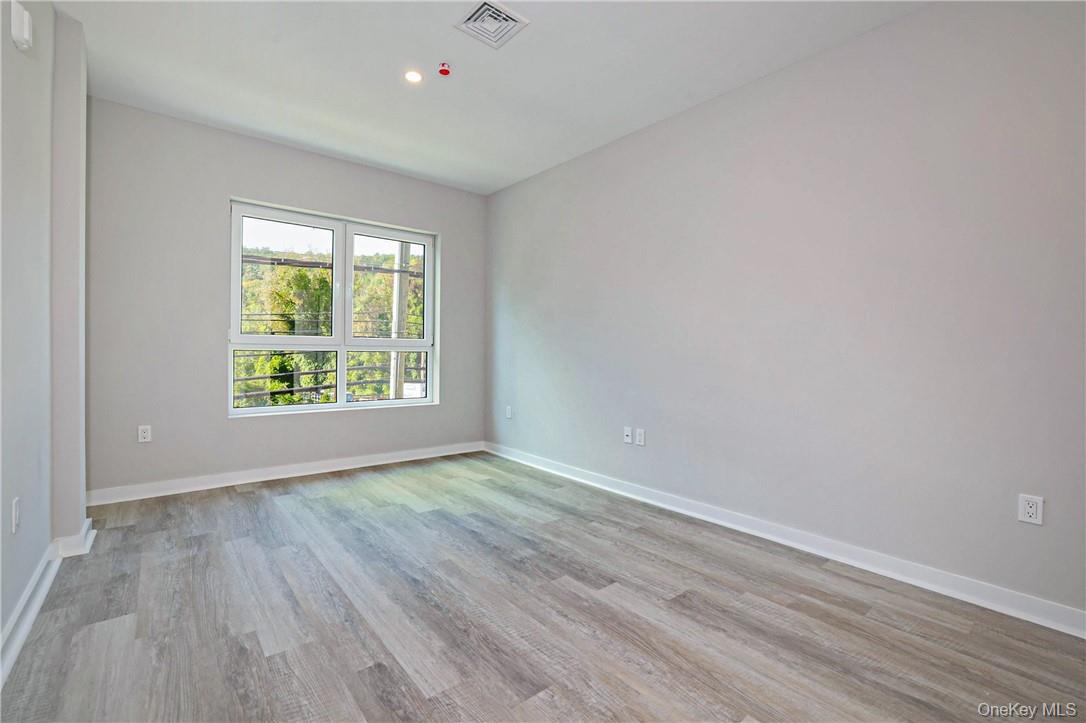 500 Commerce Street Hawthorne, NY 10532