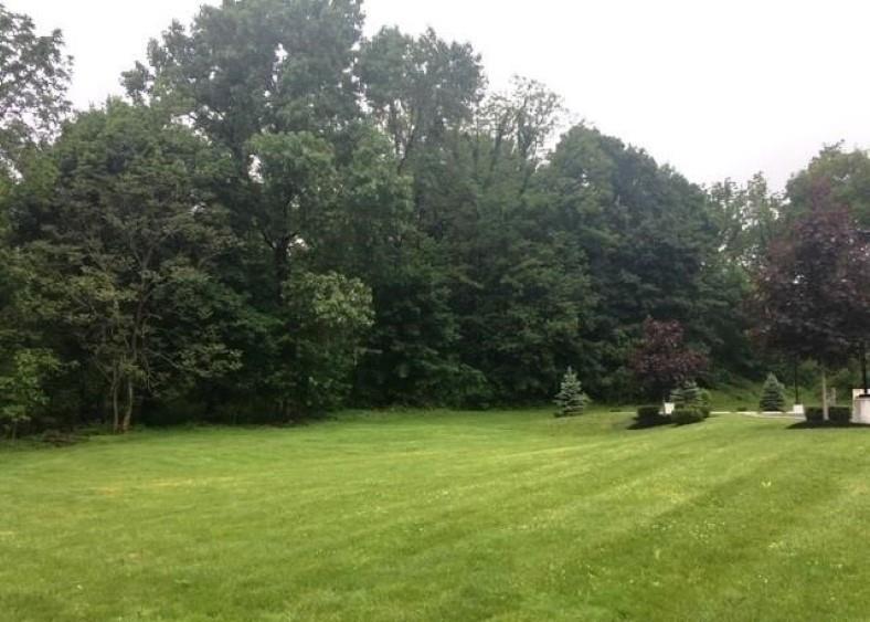 Route 9w Out of NYC Highland, NY 12528