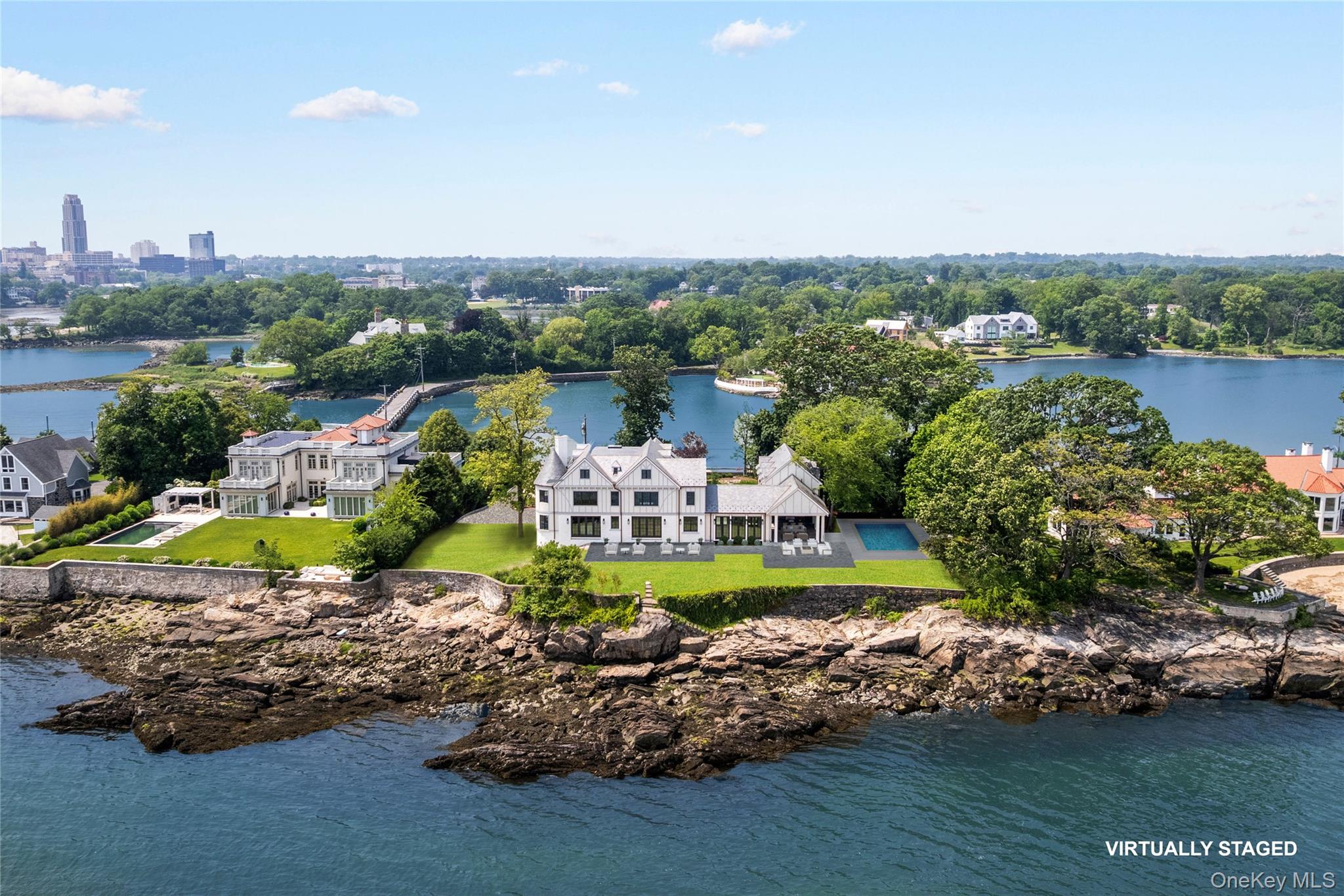 104 Premium Point Road Mamaroneck Mamaroneck, NY 10801