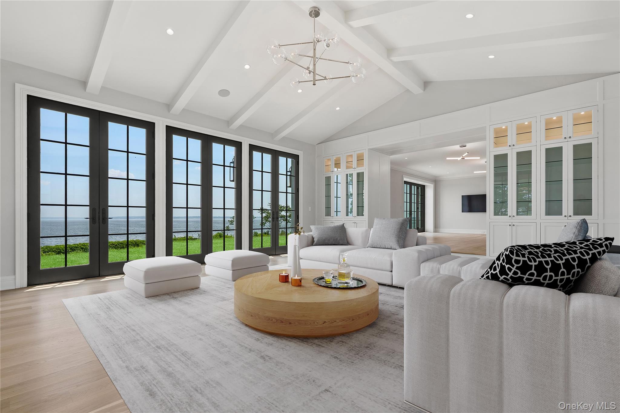 104 Premium Point Road Mamaroneck Mamaroneck, NY 10801