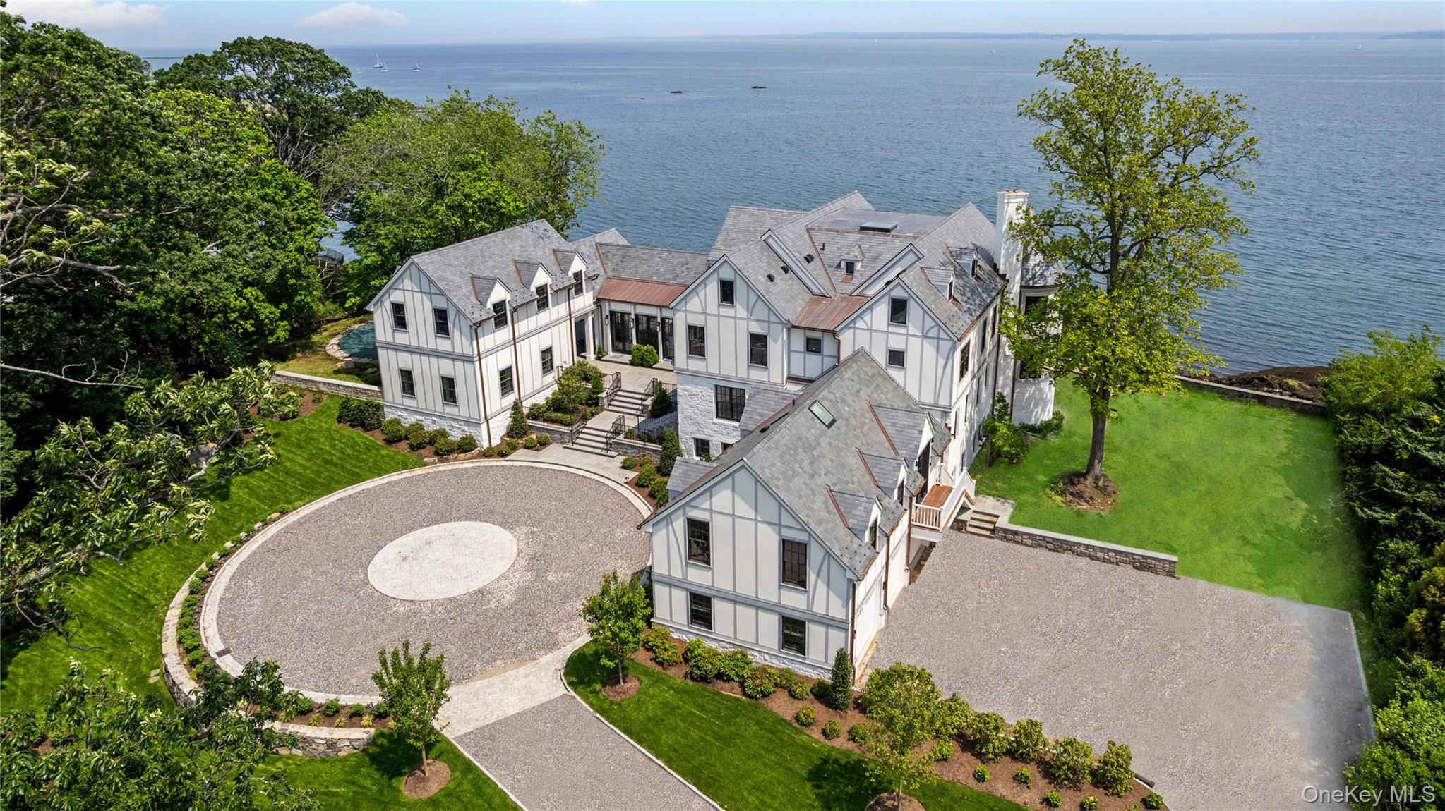 104 Premium Point Road Mamaroneck Mamaroneck, NY 10801