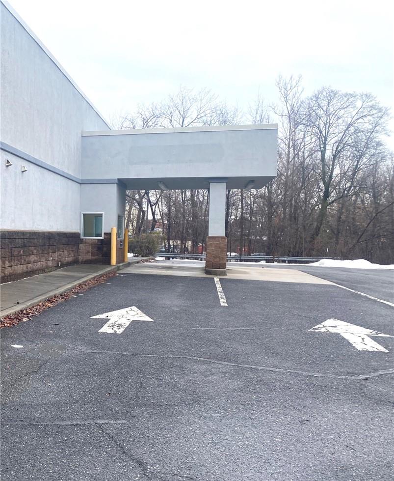 393 Windsor Highway Out of NYC New Windsor, NY 12553