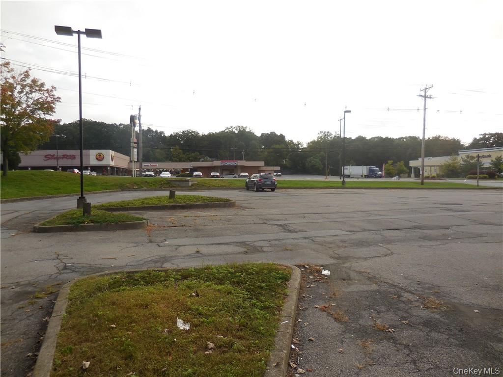 77 N Plank Road Out of NYC Newburgh, NY 12550