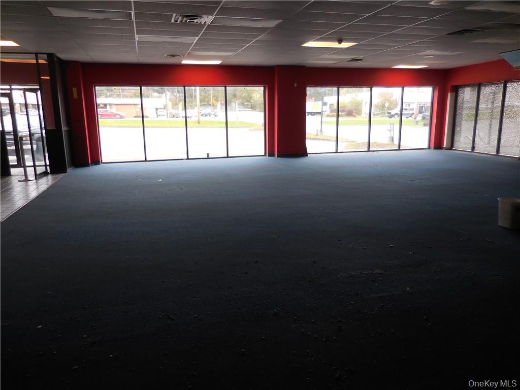 77 N Plank Road Out of NYC Newburgh, NY 12550