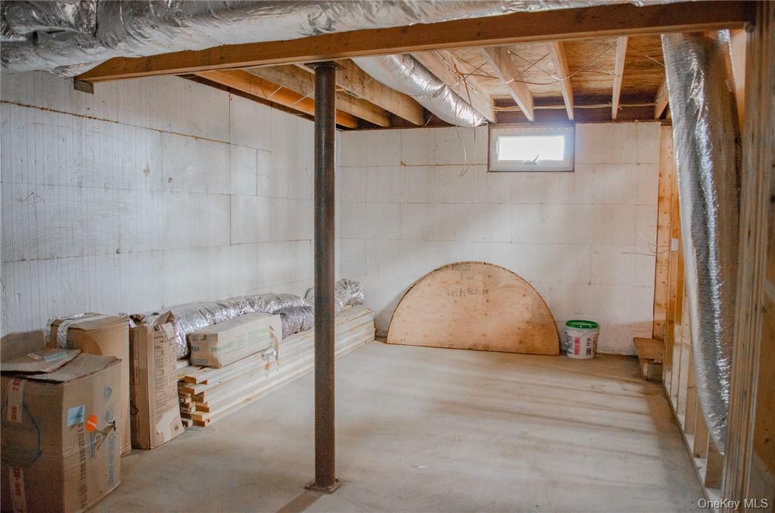 55 Hilltop Drive Out of NYC Hurley, NY 12443