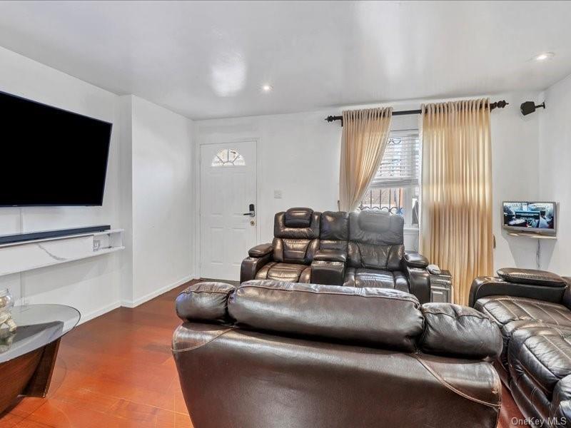 1207 Findlay Avenue Bronx, NY 10456