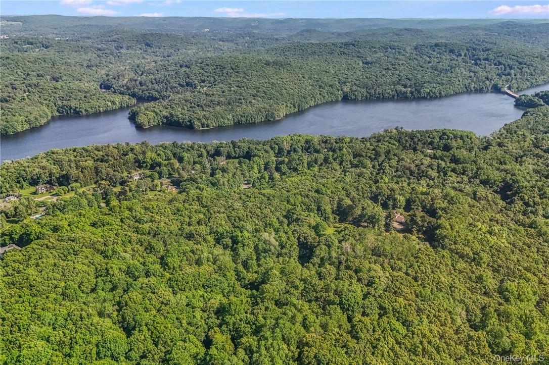 3 Route 100 Katonah Katonah, NY 10536