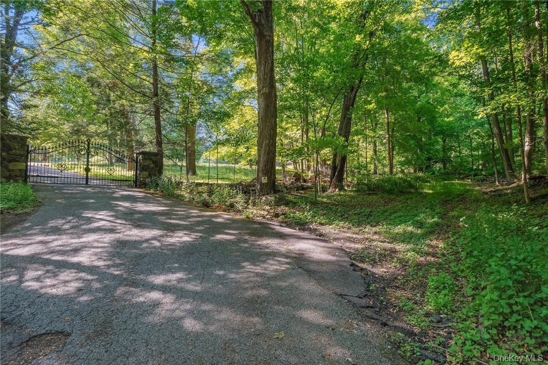 3 Route 100 Katonah Katonah, NY 10536