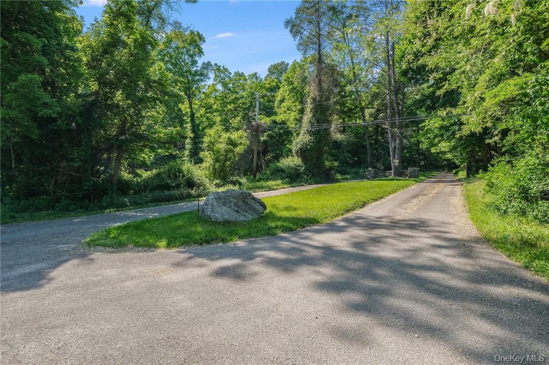 3 Route 100 Katonah Katonah, NY 10536