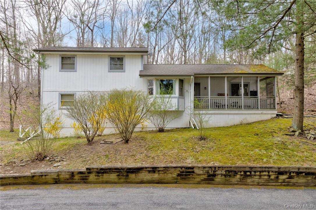 200 Cardinal Road Out of NYC Hyde Park, NY 12538