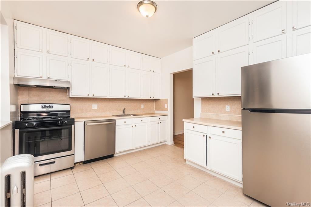 204 West 260th Street Bronx, NY 10471