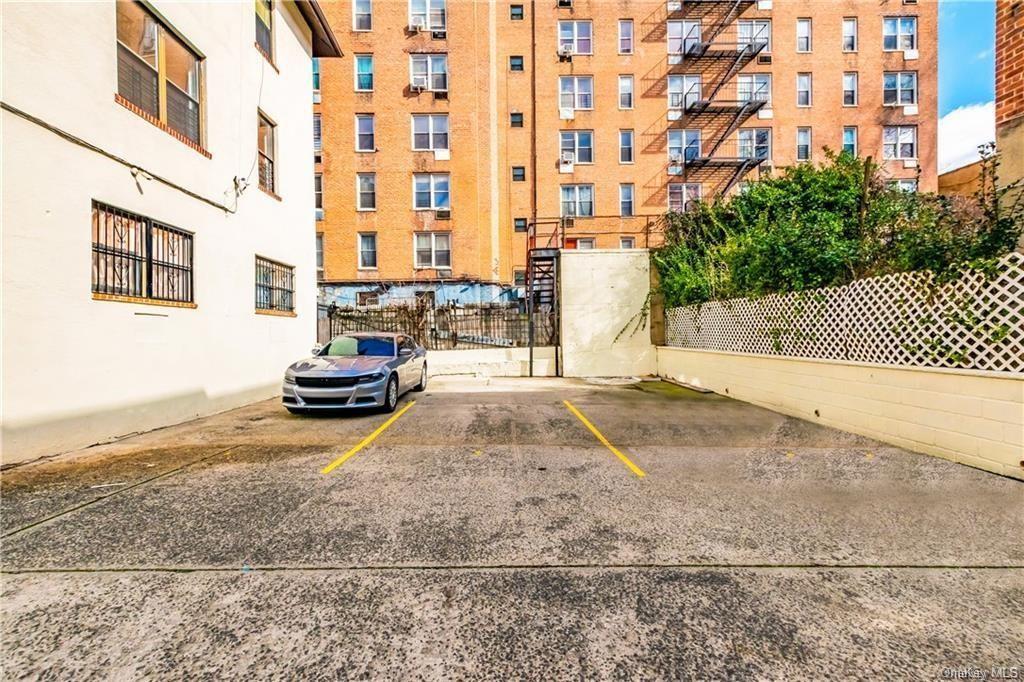 204 West 260th Street Bronx, NY 10471