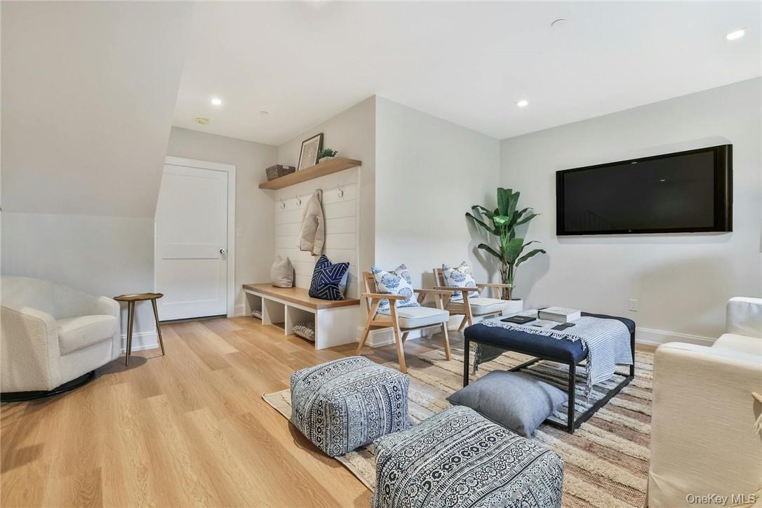 162 Bedford Road 16 Armonk Armonk, NY 10504