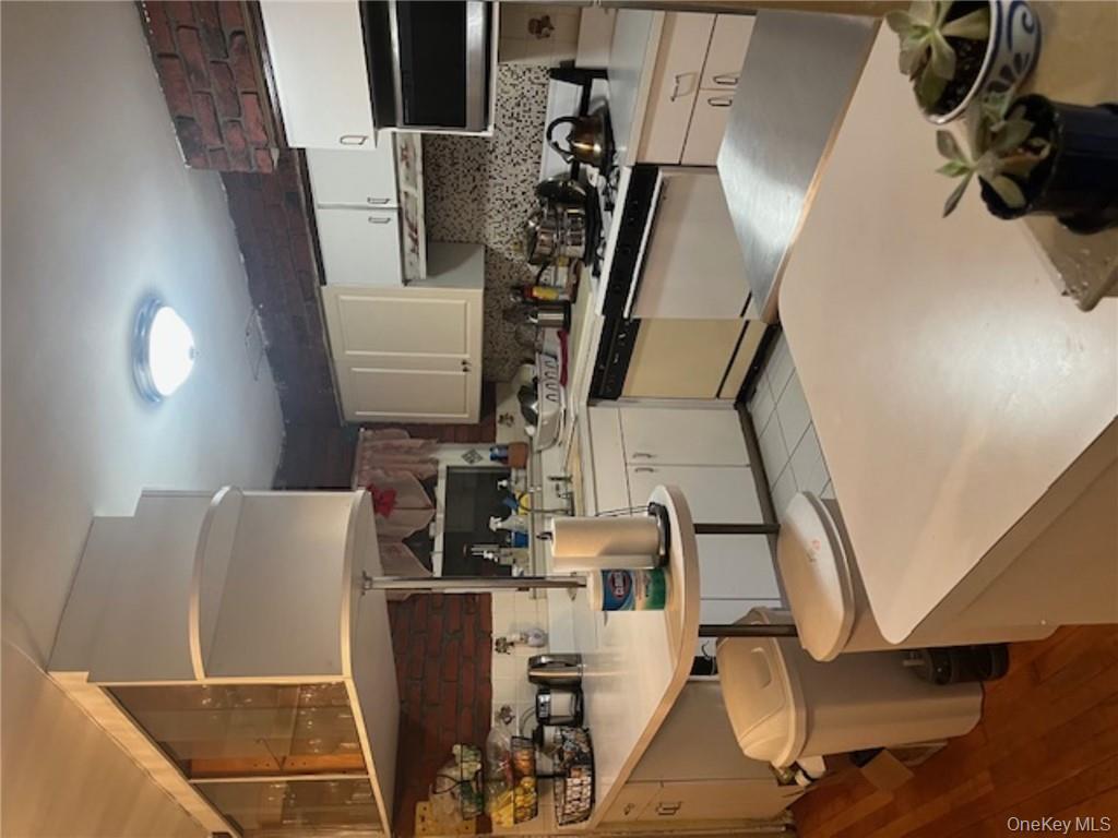 3613 Paulding Avenue Bronx, NY 10469