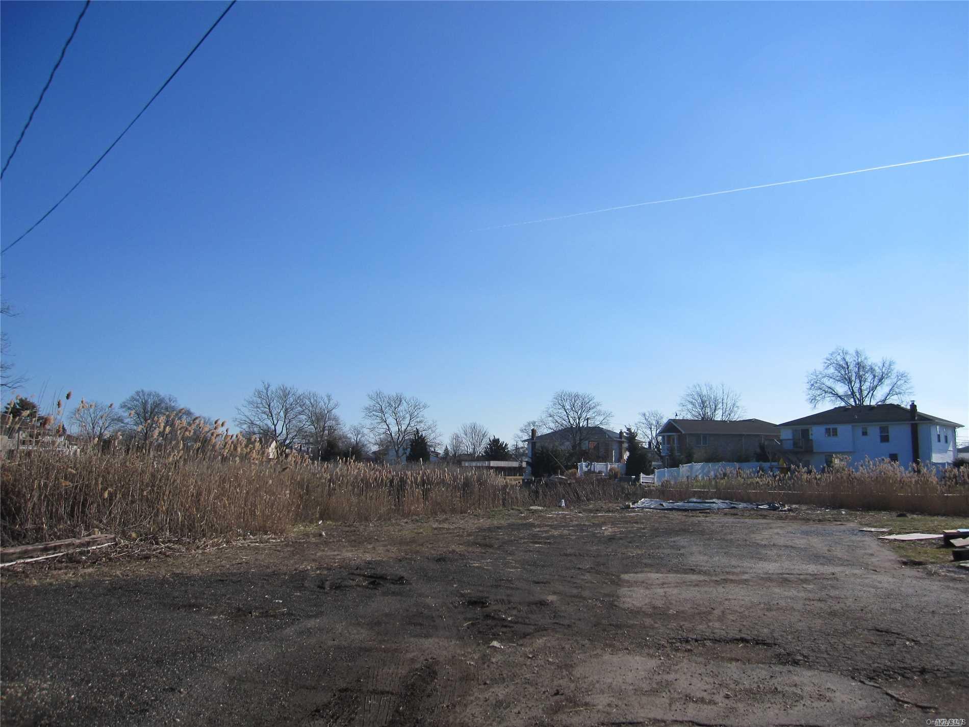 Island Place Seaford Seaford, NY 11783