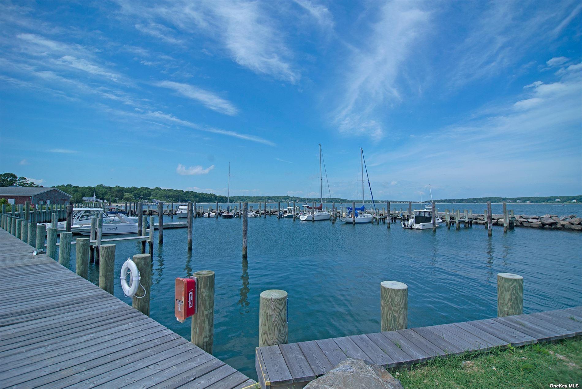 640 Orchard Street New Suffolk New Suffolk NY 11956