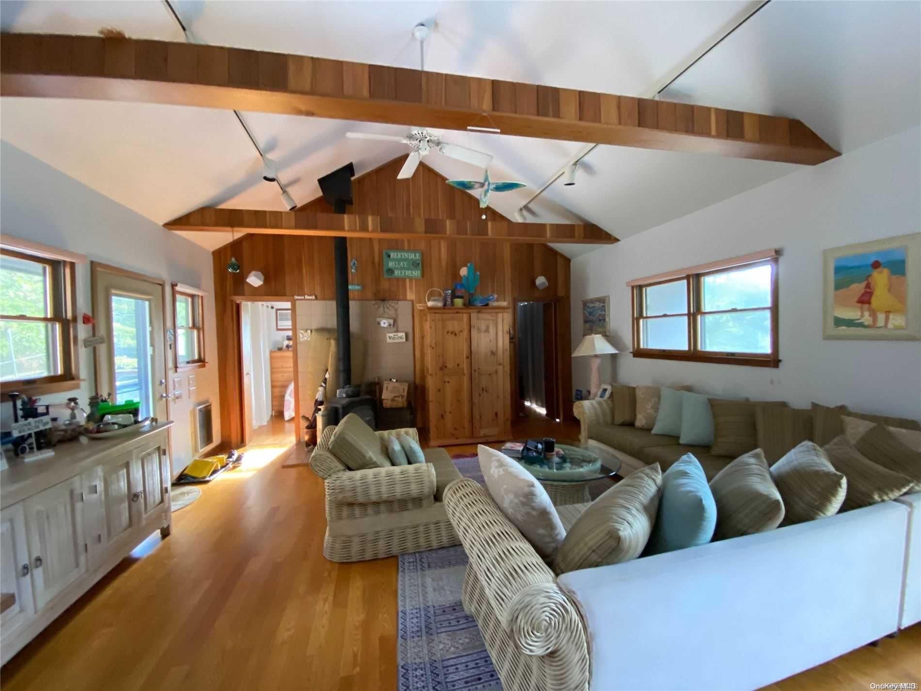 373 Dehnhoff Walk Ocean Beach Ocean Beach, NY 11770