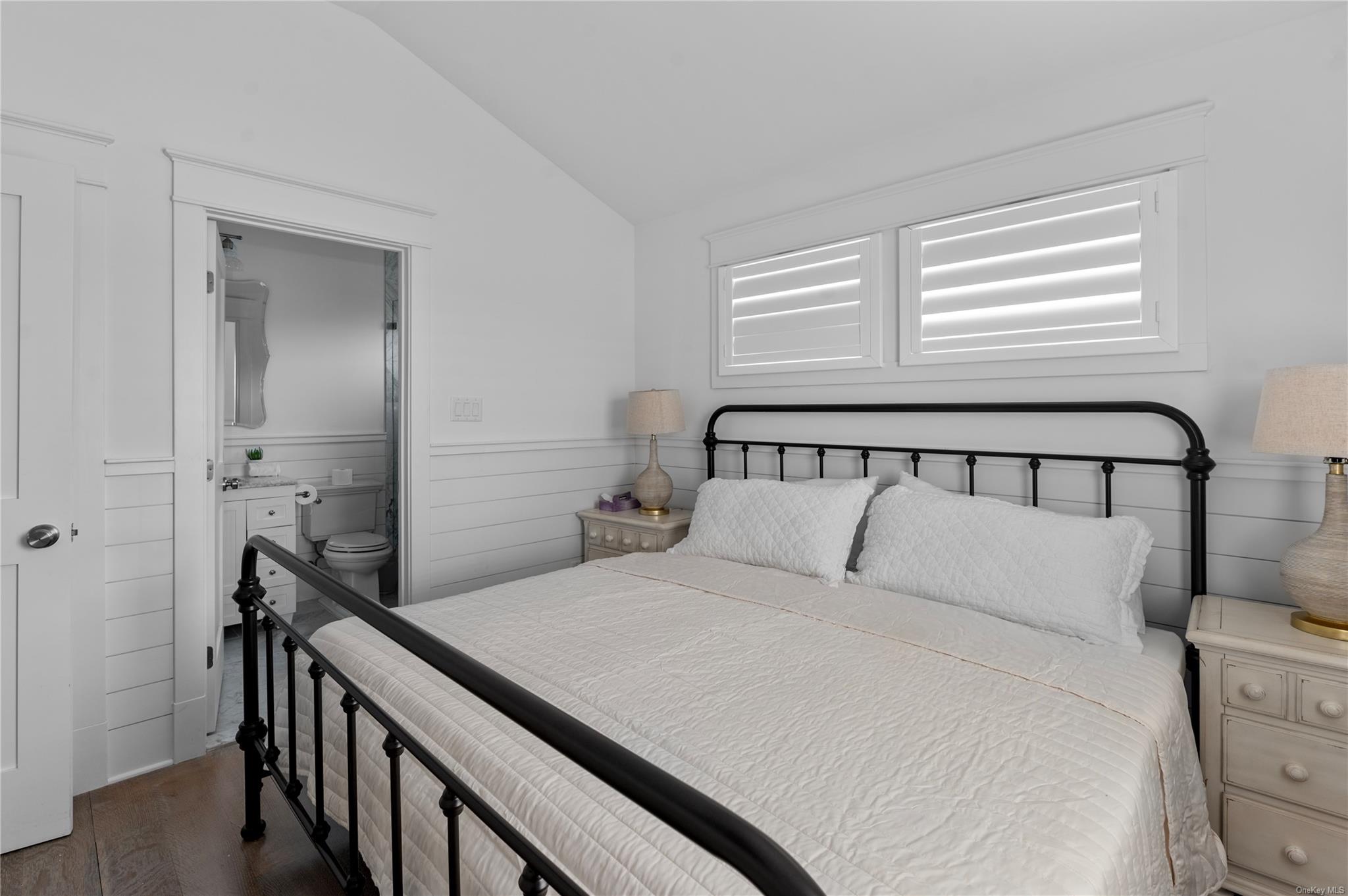 386 Dehnhoff Ocean Beach Ocean Beach, NY 11770