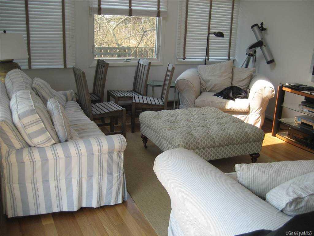 4 Superior Walk Ocean Bay Park, NY 11770