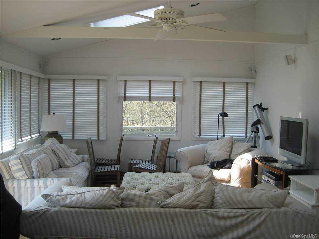 4 Superior Walk Ocean Bay Park, NY 11770