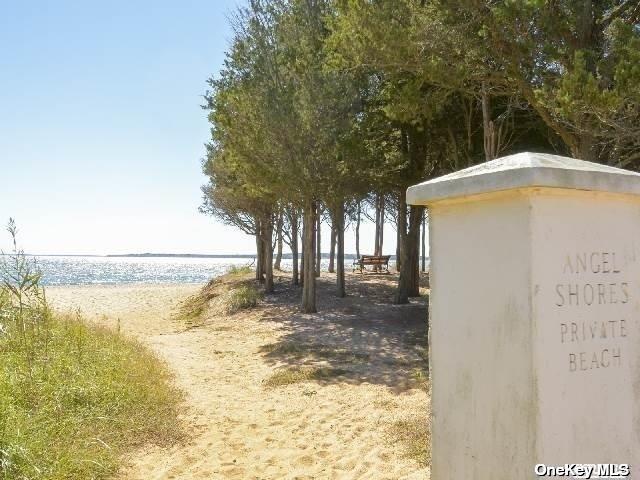 1275 The Esplanade Southold Southold, NY 11971