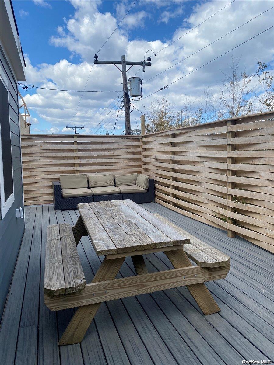 446 Dehnhoff Walk Ocean Beach Ocean Beach, NY 11770