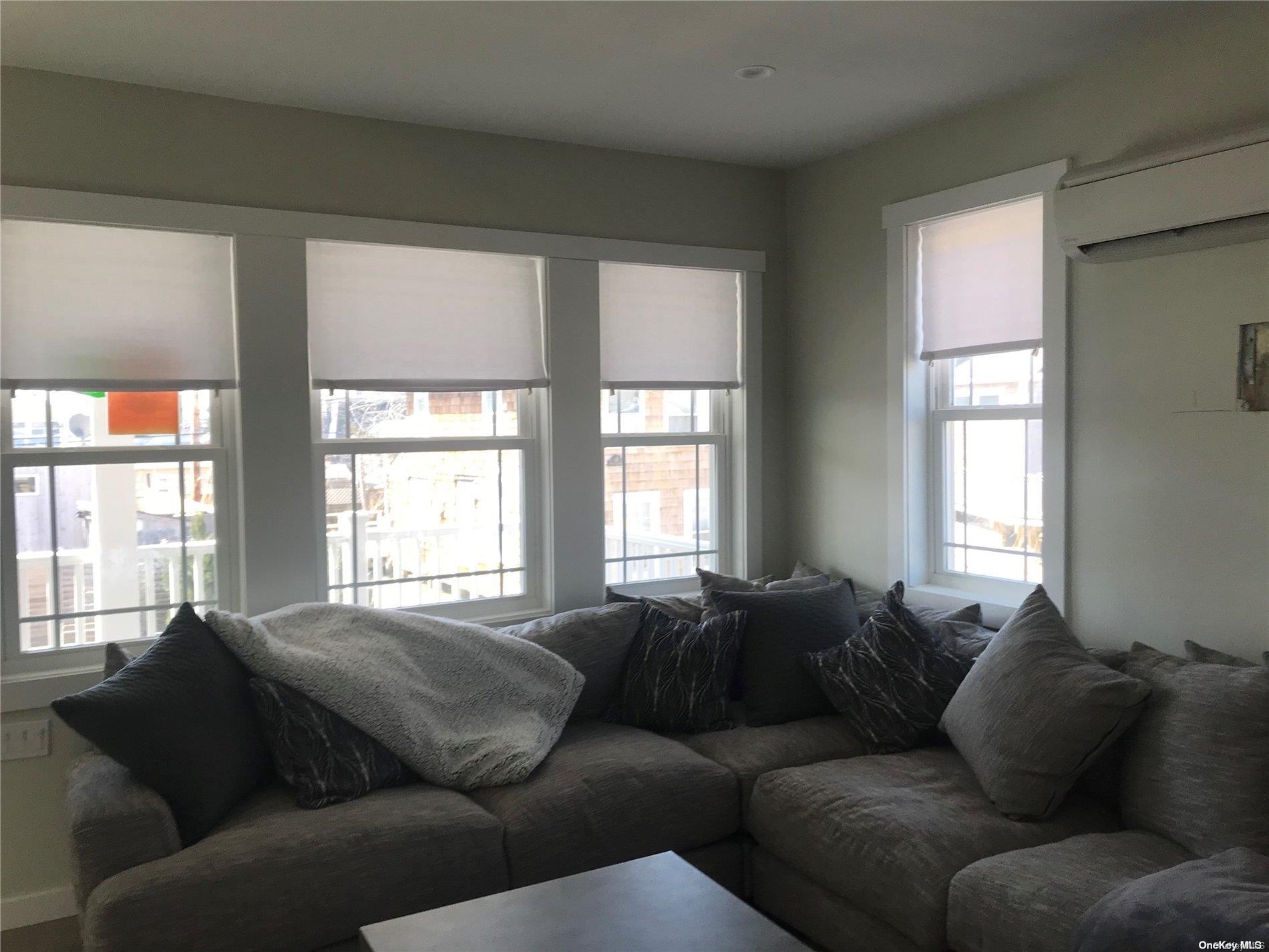 446 Dehnhoff Walk Ocean Beach Ocean Beach, NY 11770