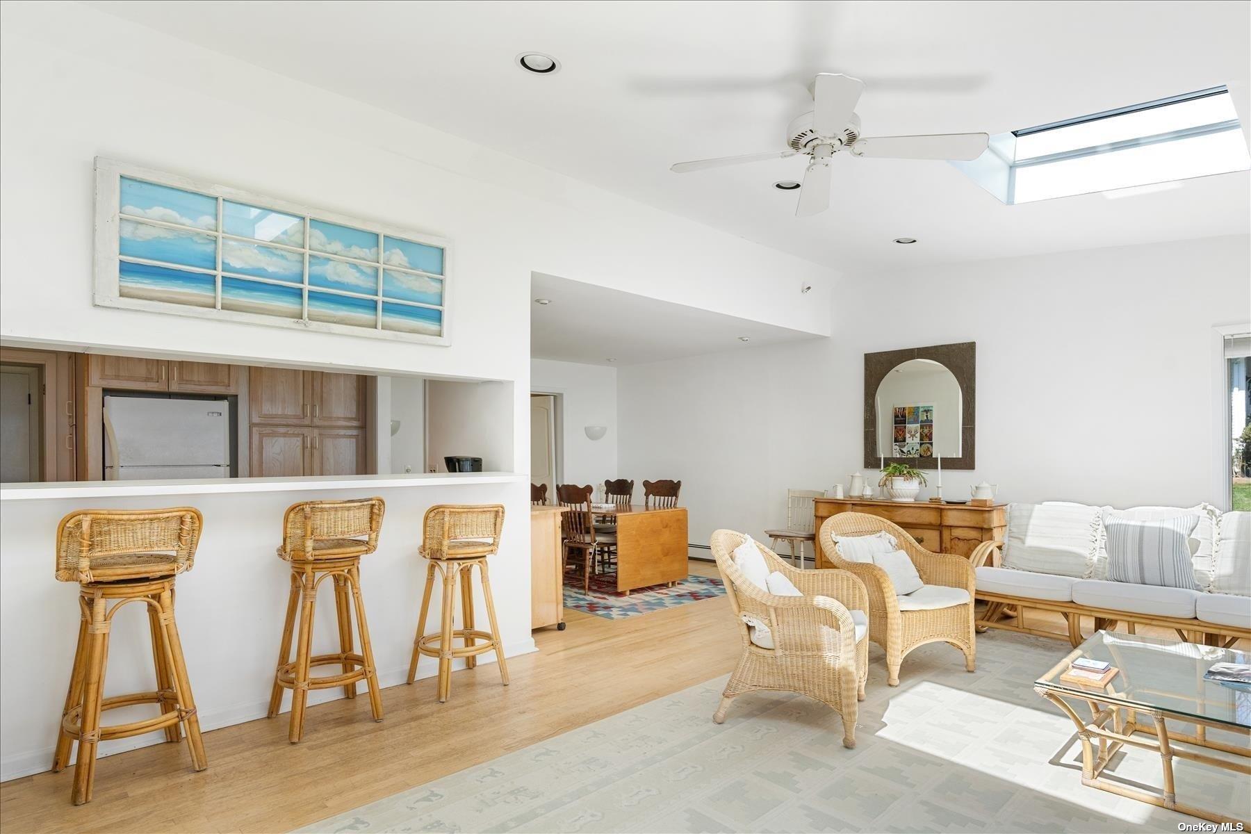 1155 Old Harbor Road New Suffolk New Suffolk NY 11956