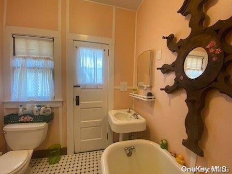 102 Marine Walk Saltaire, NY 11706