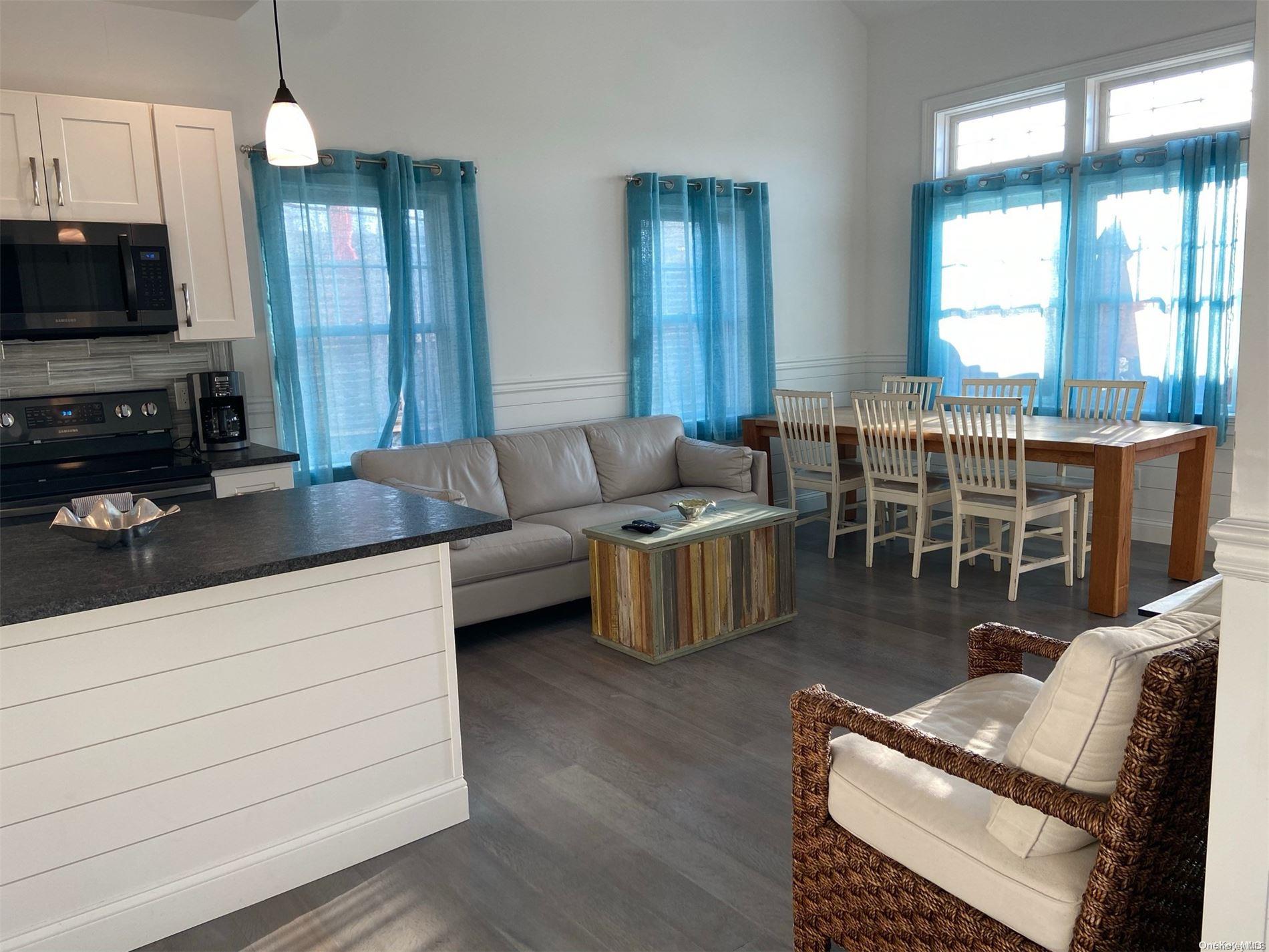 343 Dehnhoff Ocean Beach Ocean Beach, NY 11770