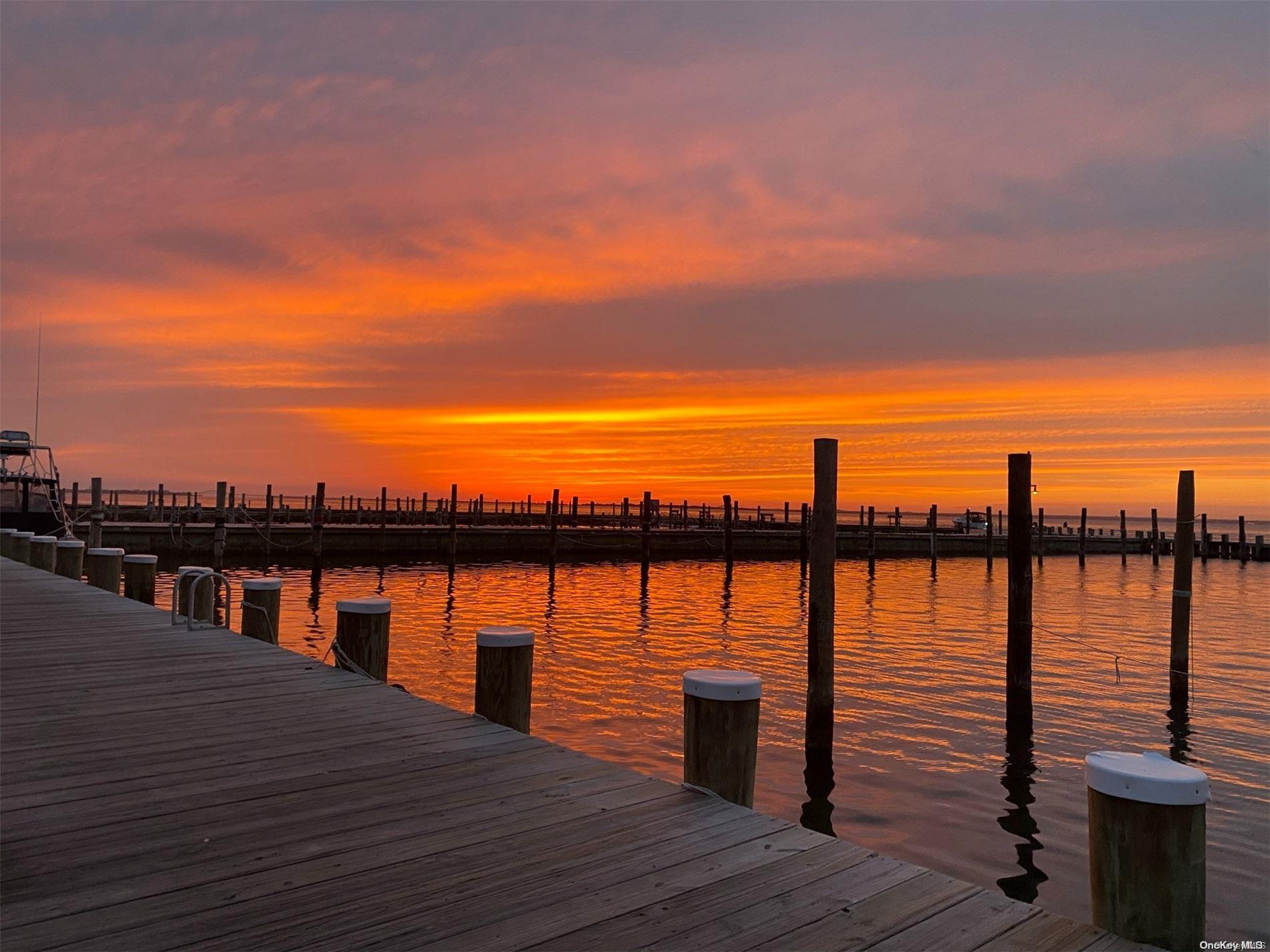 343 Dehnhoff Ocean Beach Ocean Beach, NY 11770