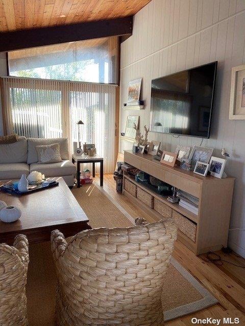 41 Atlantic Avenue Seaview Seaview, NY 11770