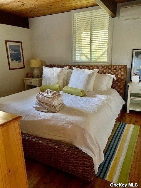 41 Atlantic Avenue Seaview Seaview, NY 11770