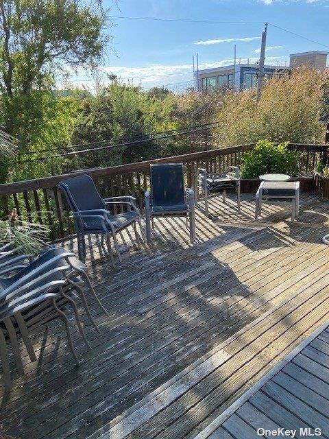 41 Atlantic Avenue Seaview Seaview, NY 11770