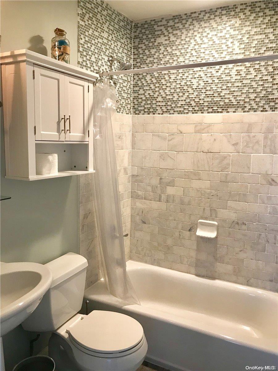 342 Dehnhoff Walk Ocean Beach Ocean Beach, NY 11770