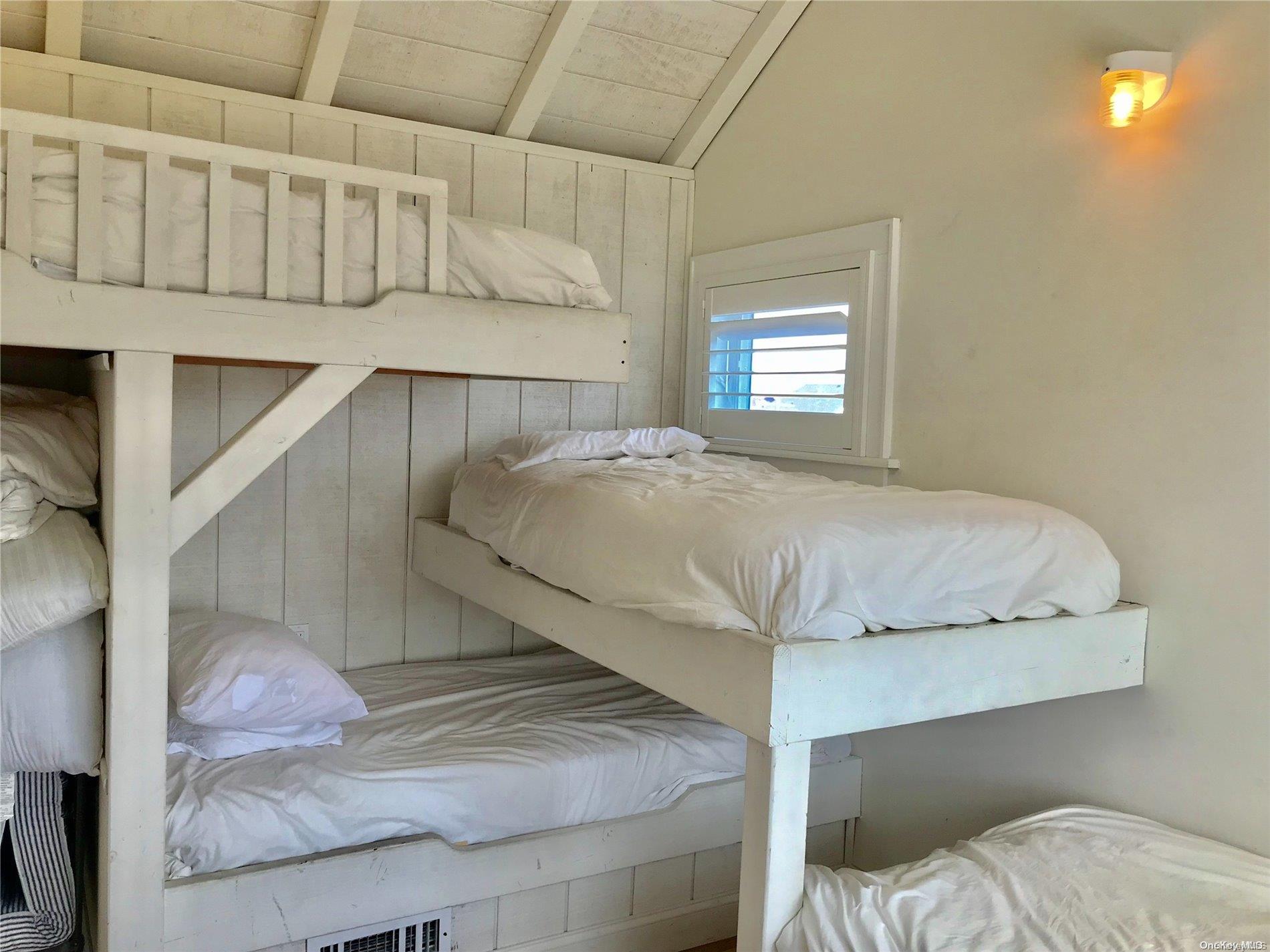 342 Dehnhoff Walk Ocean Beach Ocean Beach, NY 11770