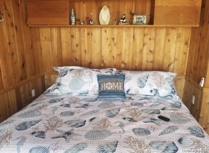 921 Evergreen Walk Ocean Beach Ocean Beach, NY 11770