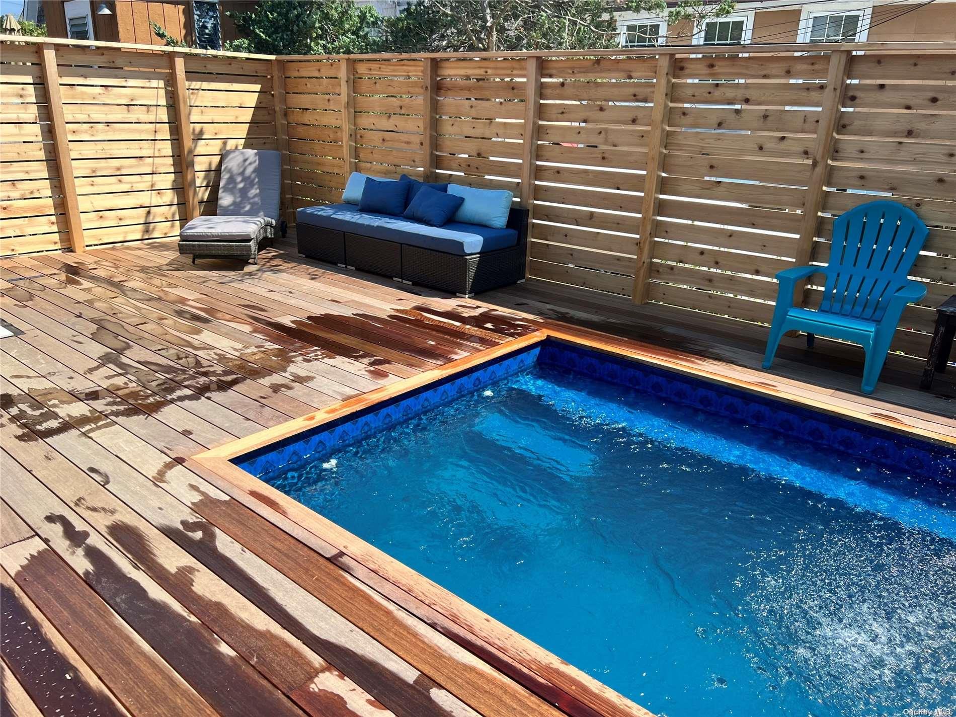 149 Bungalow Walk Ocean Beach Ocean Beach, NY 11770