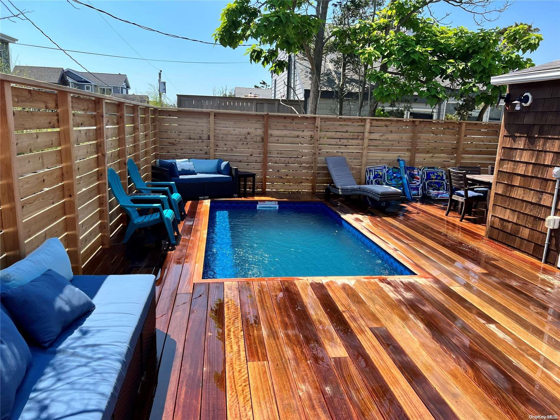 149 Bungalow Walk Ocean Beach Ocean Beach, NY 11770