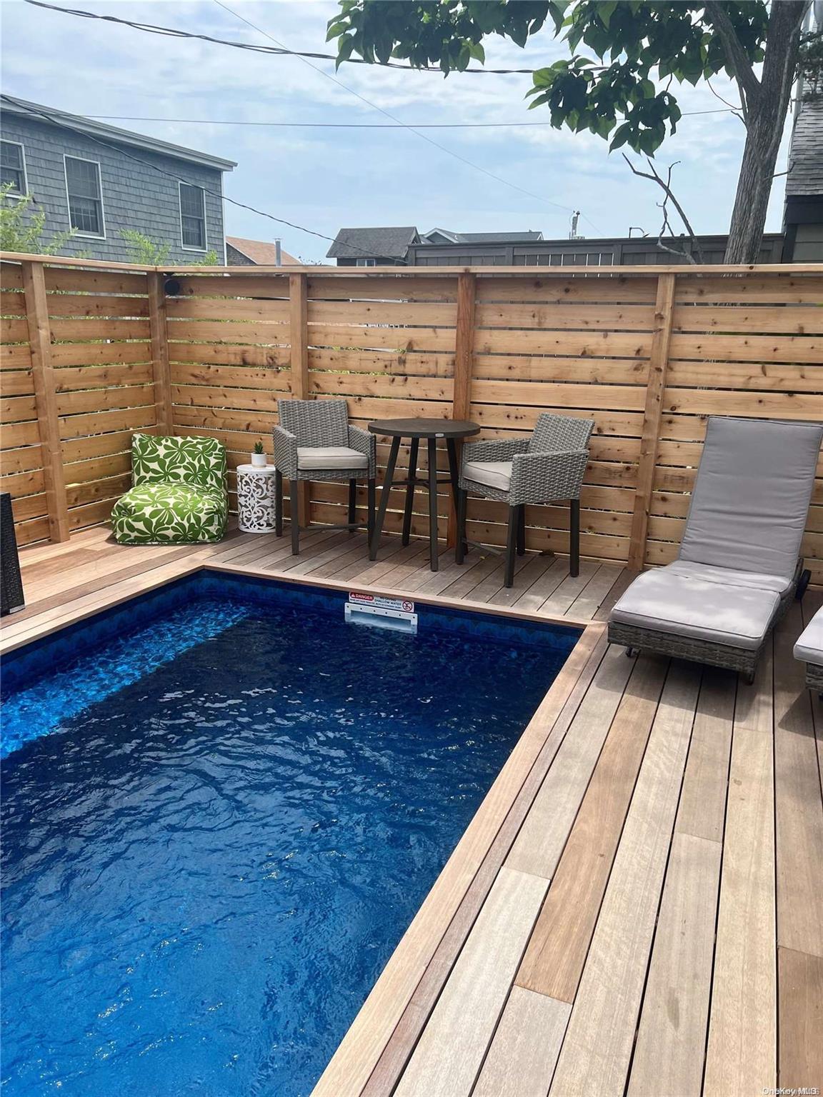 149 Bungalow Walk Ocean Beach Ocean Beach, NY 11770