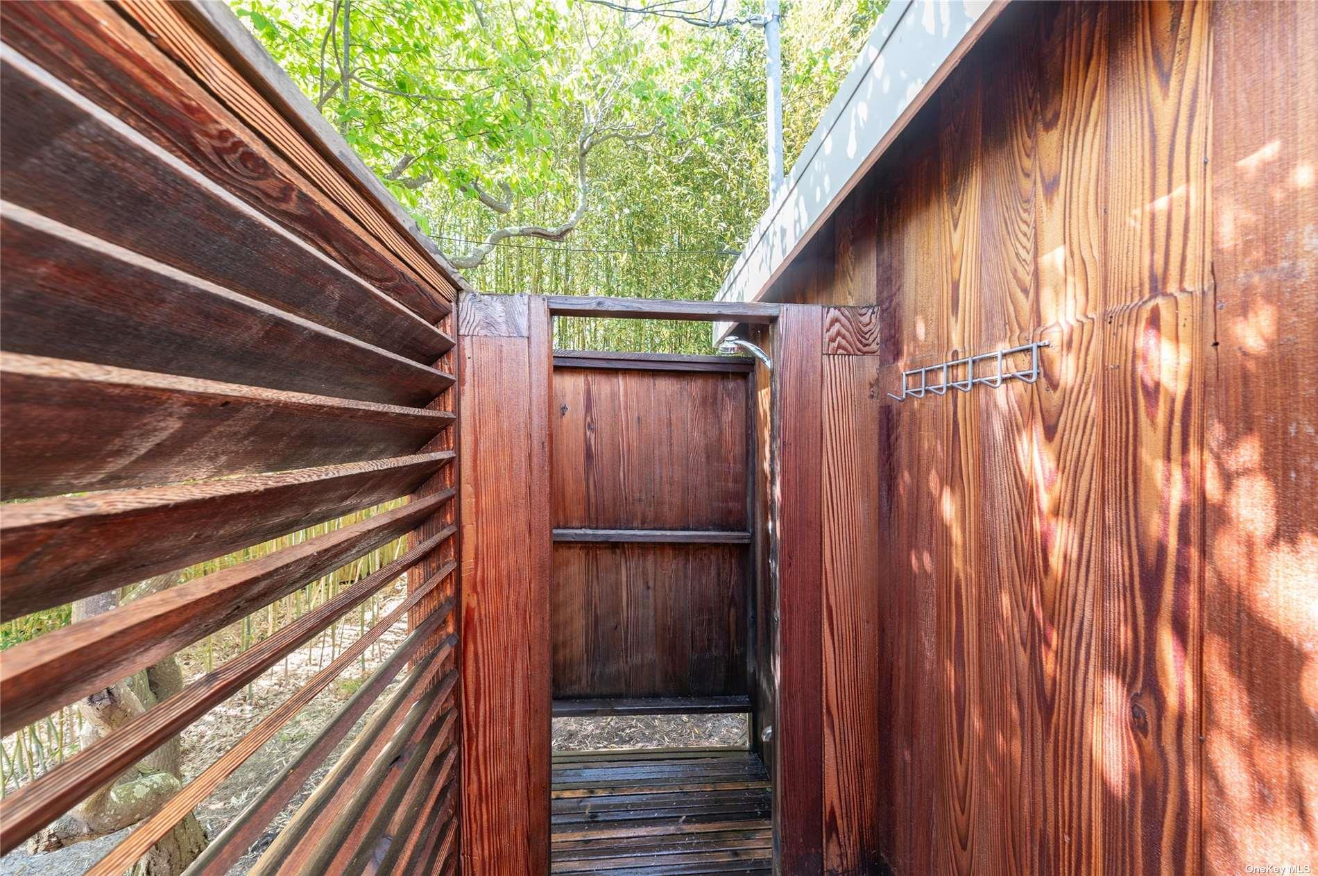 32 Kelp Avenue Seaview Seaview, NY 11770