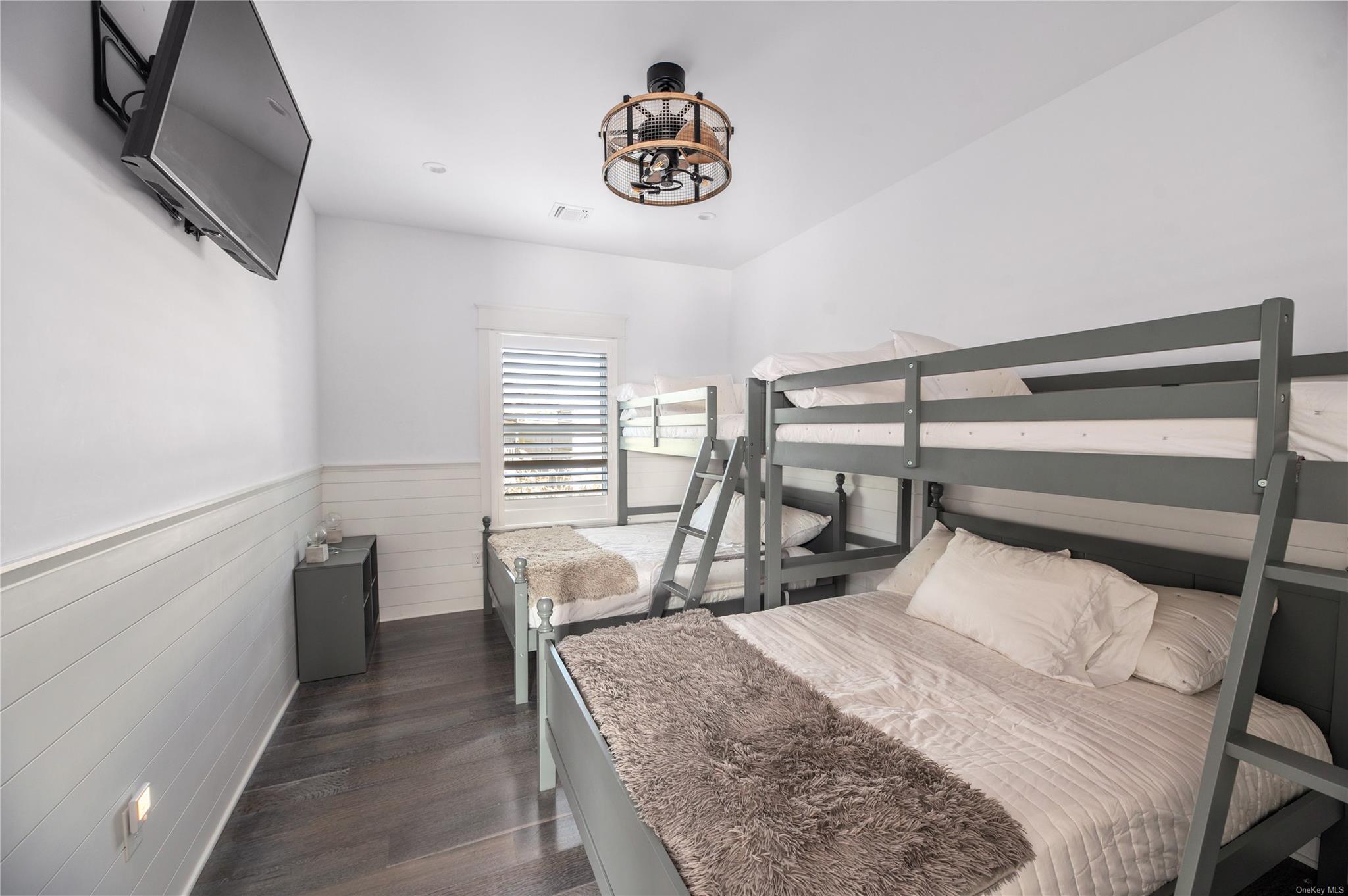 335 Surf Road Ocean Beach Ocean Beach, NY 11770