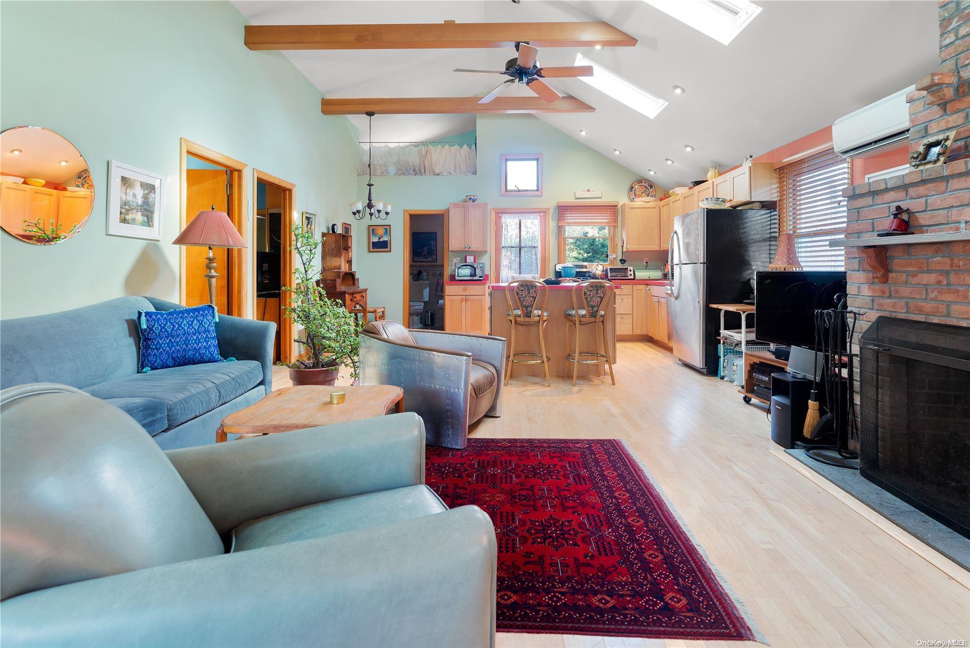 61 Ocean Road Ocean Beach Ocean Beach, NY 11770