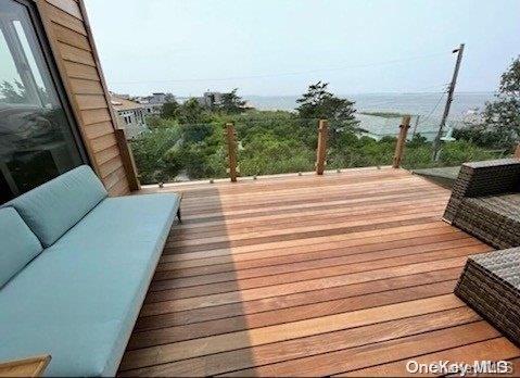 329 Surf Road Ocean Beach Ocean Beach, NY 11770