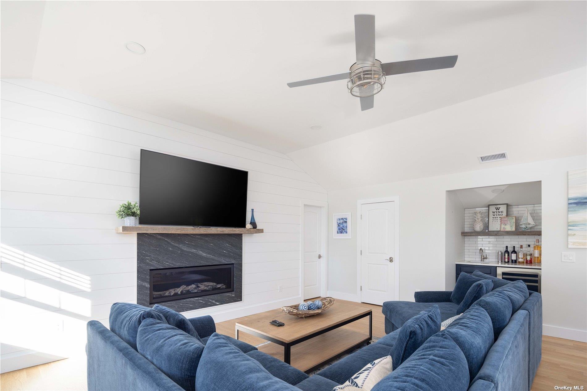 935 Southern Cross Road Cutchogue Cutchogue, NY 11935