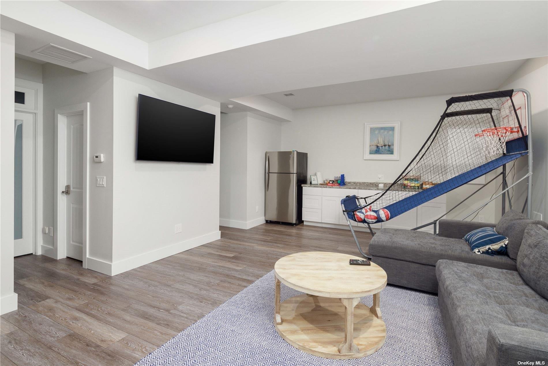 935 Southern Cross Road Cutchogue Cutchogue, NY 11935