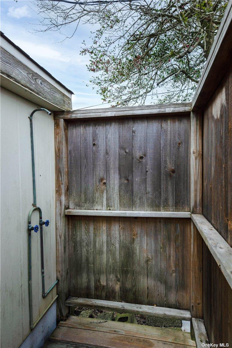 20 Ocean Road Ocean Beach Ocean Beach, NY 11770