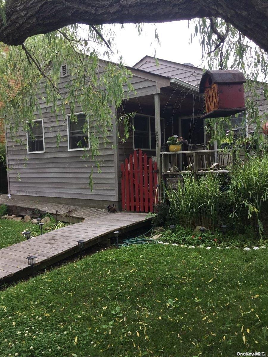 821 Evergreen Ocean Beach Ocean Beach, NY 11770